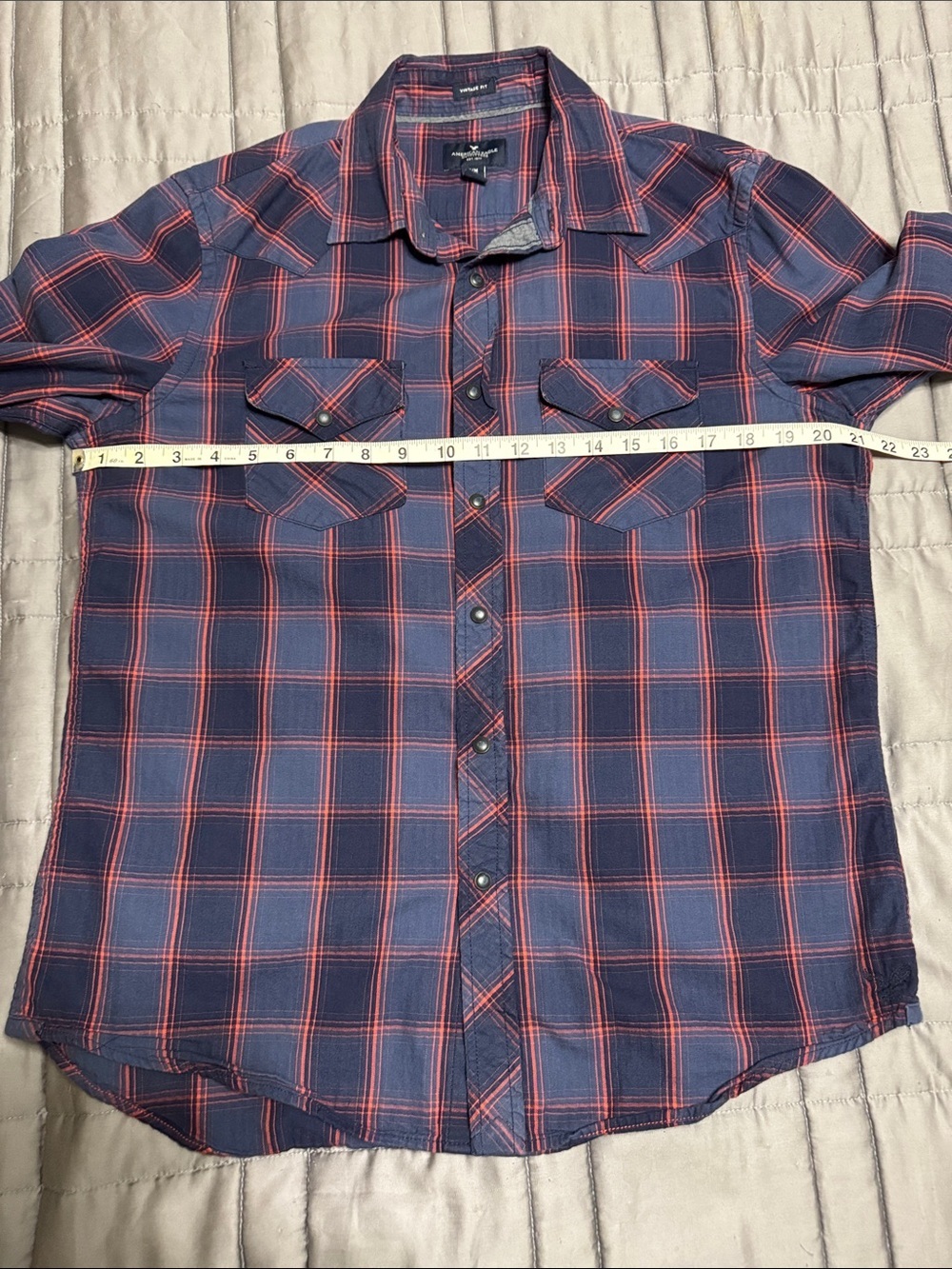 American Eagle Outfitters Navy and Red Plaid Button-Up Shirt - Picture 4 of 5